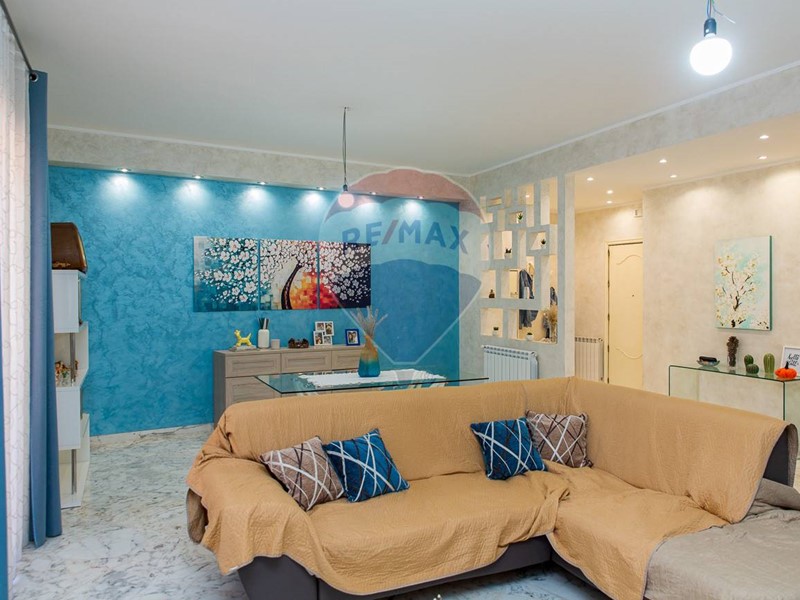 Appartamento in Vendita a Misterbianco, 165'000€, 182 m²