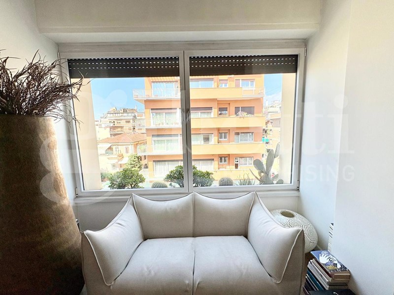 Appartamento in Vendita a Roma, 1'390'000&euro;, 209 m²