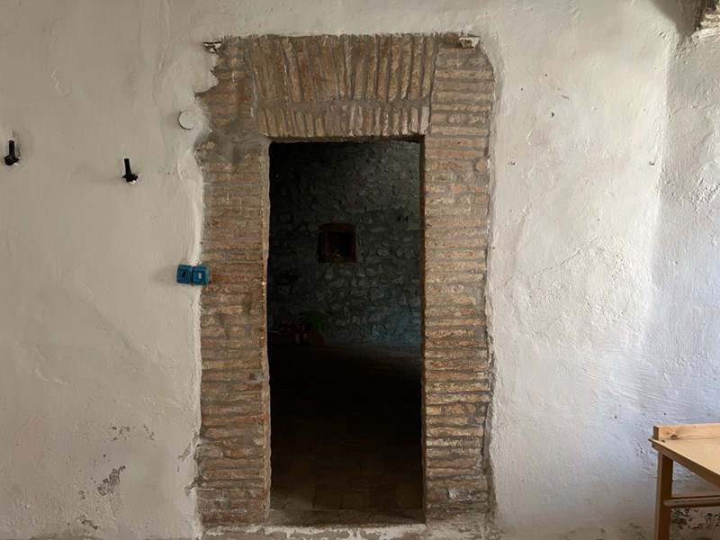 Casa Indipendente in Vendita a Trevi, 160'000€, 700 m²