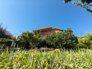 Quadrilocale in Vendita a Trieste, 260'000€, 171 m², arredato