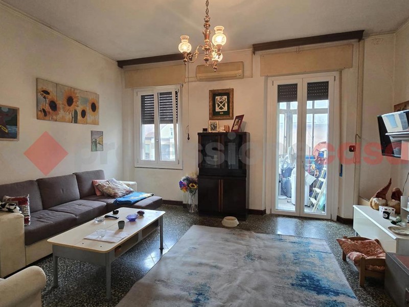 Quadrilocale in Vendita a Arezzo, 140'000€, 113 m², arredato