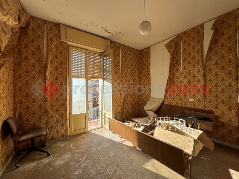 Attività commerciale in Vendita a Fiuggi, 75'000€, 436 m²