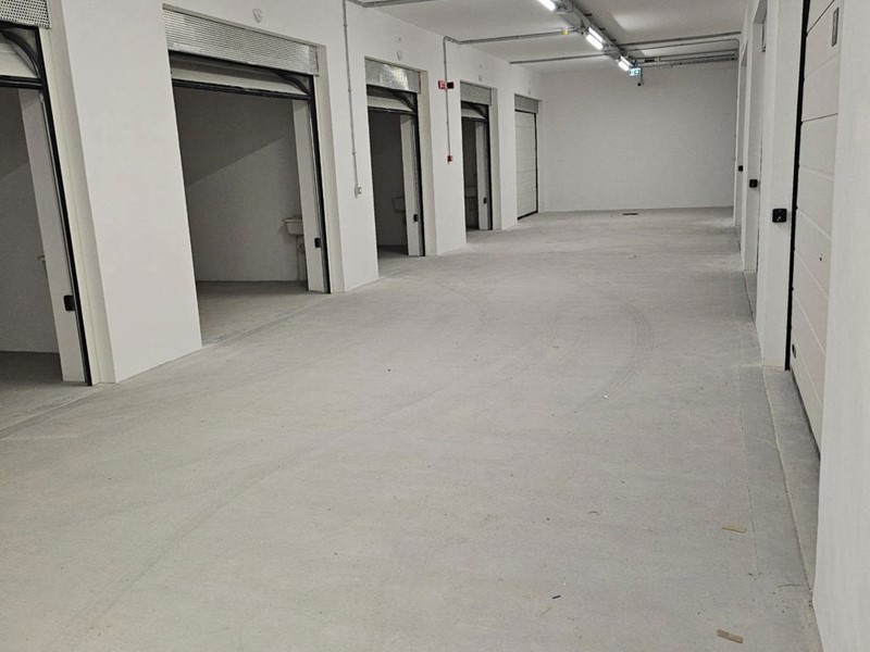Box in Affitto a Palermo, 230€, 20 m²