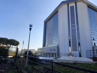 Ufficio in Affitto a Pomezia, 1'100€, 104 m²