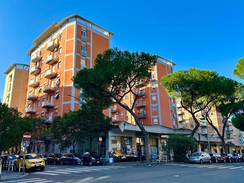 Bilocale in Vendita a Roma, 205'000&euro;, 60 m²