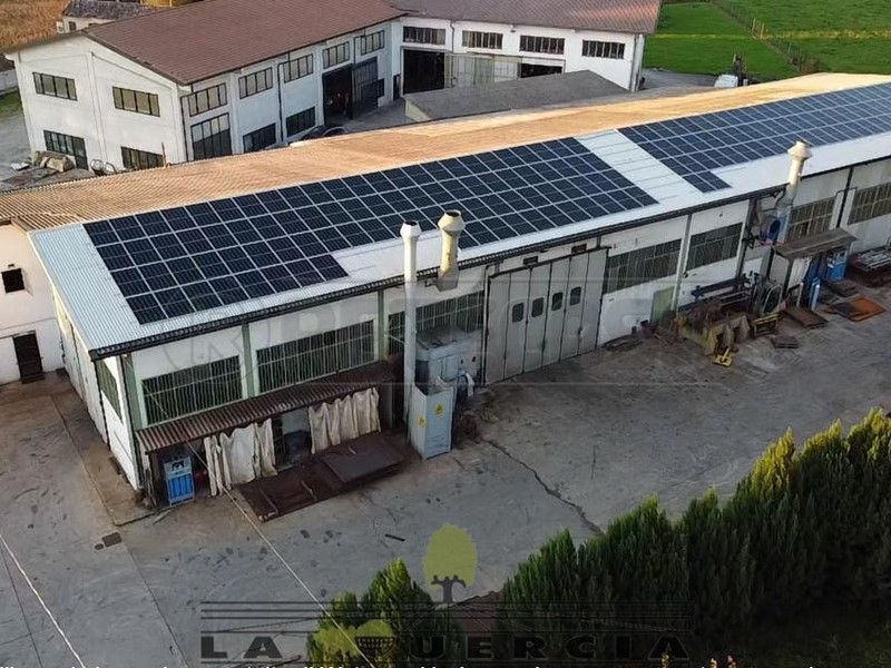 Capannone in Vendita a Monselice, 1300 m²