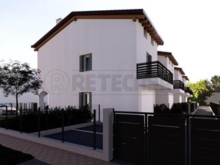 Casa Indipendente in Vendita a Bolzano Vicentino, 235'000&euro;, 160 m², con Box