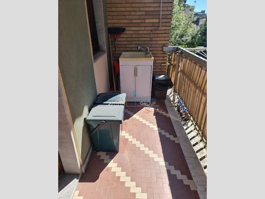 Quadrilocale in Vendita a Carrara, zona Marina Di Carrara, 215'000€, 97 m²