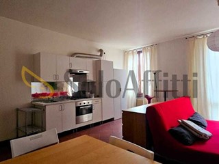 Bilocale in Affitto a Forlì, zona Centro storico, 600€, 65 m², arredato