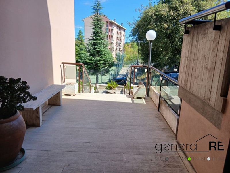 Casa Semi Indipendente in Vendita a Pescara, 280'000&euro;, 147 m²