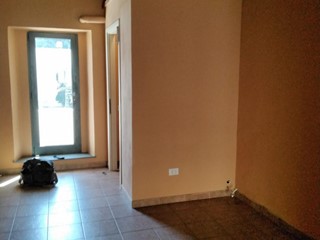Immobile commerciale in Affitto a Livorno, 850€, 50 m²