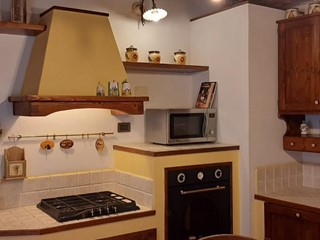 Trilocale in Affitto a Peccioli, 520€, 46 m², arredato