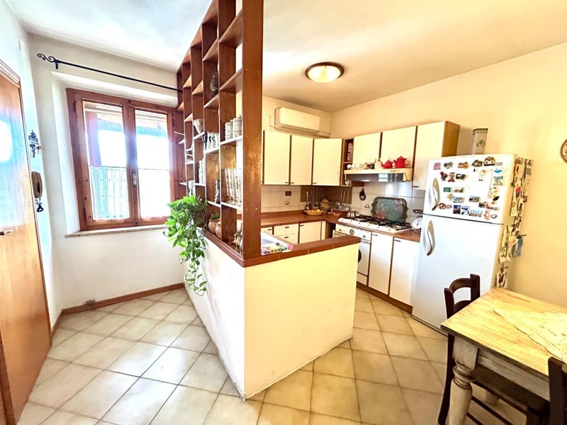 Casa Semi Indipendente in Vendita a Casciana Terme Lari, zona Perignano, 145'000€, 95 m²