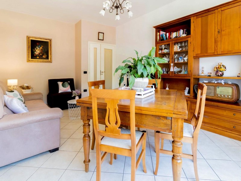 Quadrilocale in Vendita a Pontedera, 195'000€, 100 m², con Box