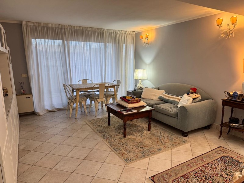 Attico in Vendita a Viareggio, 175'000€, 60 m², arredato