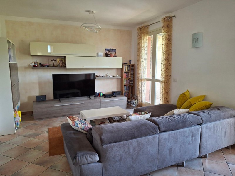 Quadrilocale in Vendita a Capraia e Limite, 275'000€, 80 m², con Box