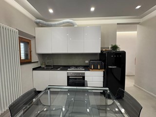 Bilocale in Vendita a Empoli, zona Corniola, 168'000€, 45 m²