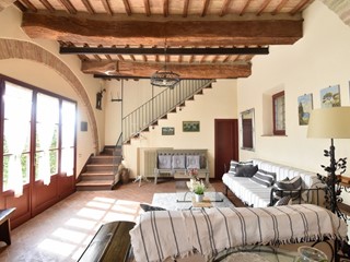 Appartamento in Affitto a Monteriggioni, zona Basciano, 1'180€, 140 m², arredato