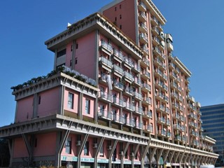 Ufficio in Affitto a Bari, 1'400€, 71 m²