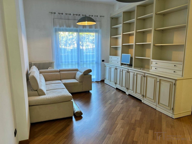 Bilocale in Affitto a Bergamo, 950&euro;, 65 m²