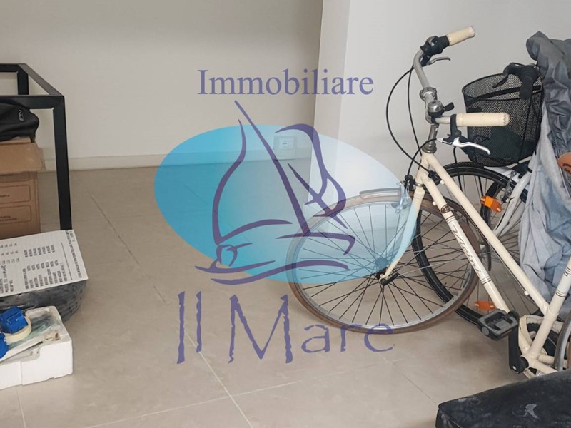 Trilocale in Vendita a Viareggio, 120'000€, 80 m²