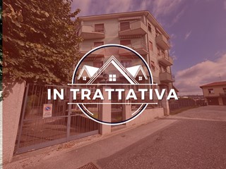 Bilocale in Vendita a Varese, 95'000€, 64 m²