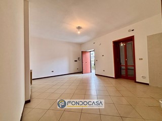 Appartamento in Affitto a Sant'Antimo, 600€, 110 m²