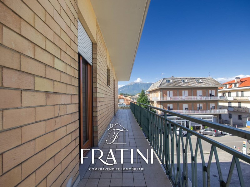 Appartamento in Vendita a Sant'Egidio alla Vibrata, 90'000€, 100 m²