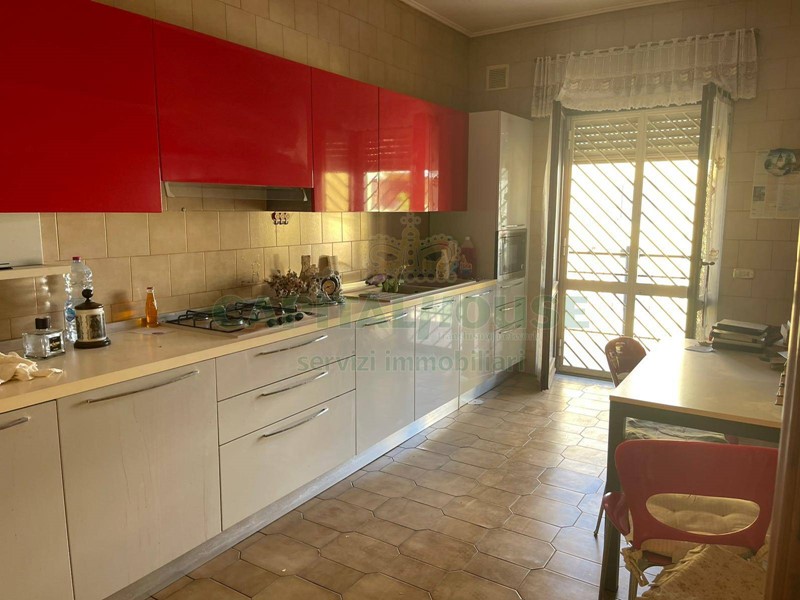 Trilocale in Vendita a Sperone, 93'000&euro;, 110 m²