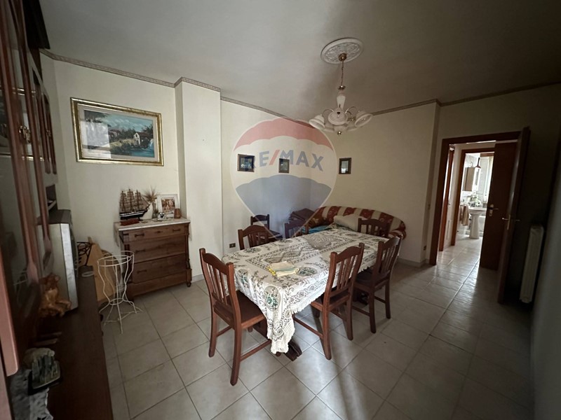 Casa Semi Indipendente in Vendita a San Leucio del Sannio, 49'000€, 150 m²