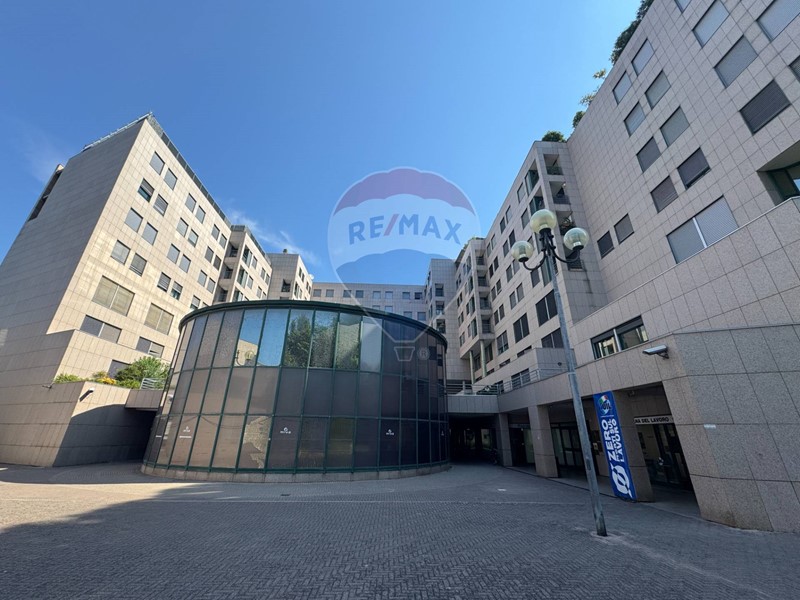 Negozio in Vendita a Reggio Emilia, 85'000€, 103 m²