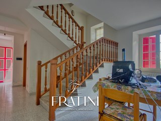 Casa Indipendente in Vendita a Civitella del Tronto, 85'000€, 165 m²