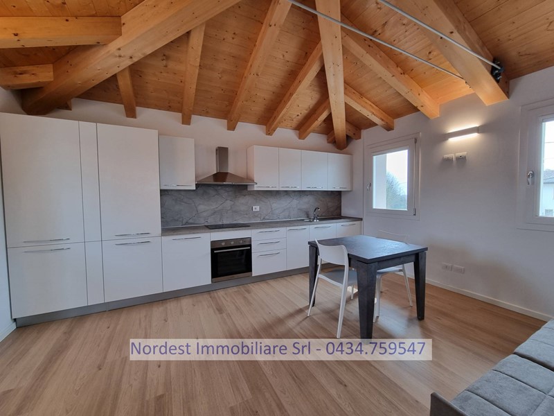 Monolocale in Affitto a Codognè, 700€, 44 m²