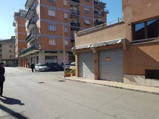 Immobile commerciale in Affitto a Colleferro, 350€, 25 m²