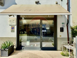 Attività commerciale in Vendita a Empoli, 30'000€, 50 m²