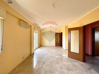 Trilocale in Vendita a Mineo, 54'900€, 116 m²