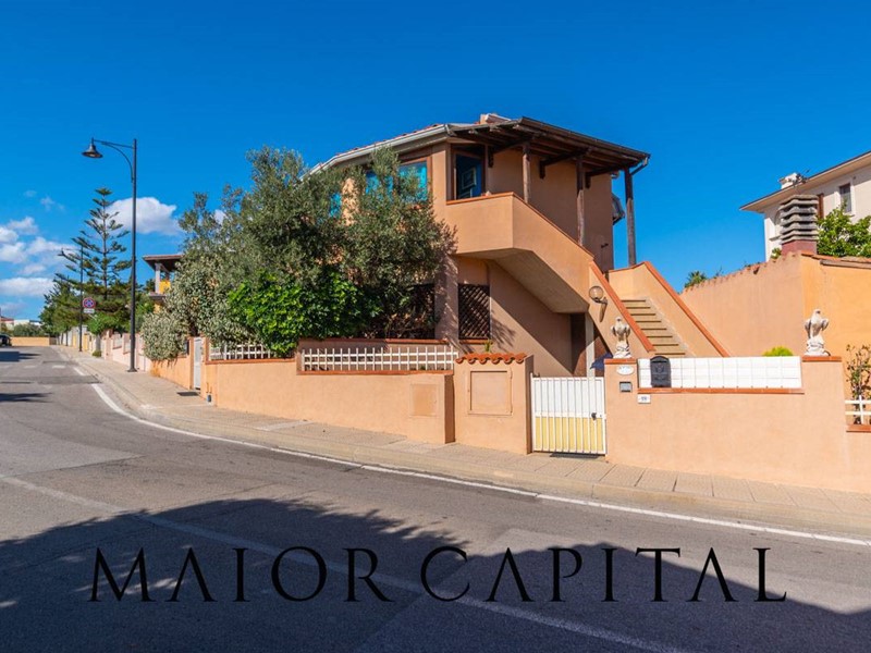 Villetta a schiera in Vendita a Olbia, 395'000€, 98 m²