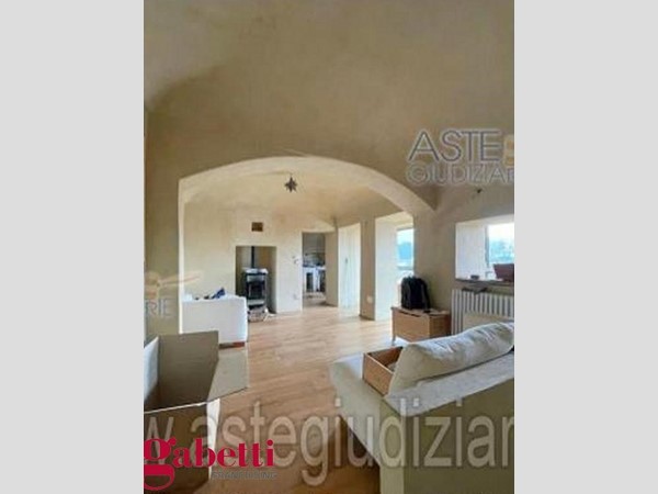 Casa Indipendente in Vendita a Dogliani, 53'500€, 110 m², arredato