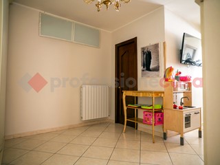 Bilocale in Vendita a Portici, 80'000€, 55 m²