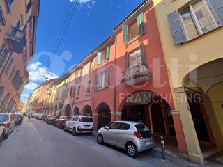 Quadrilocale in Affitto a Bologna, 1'600€, 80 m²