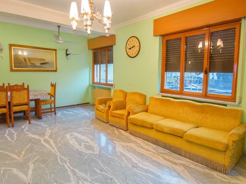 Casa Indipendente in Vendita a Altissimo, 142'000€, 170 m², con Box