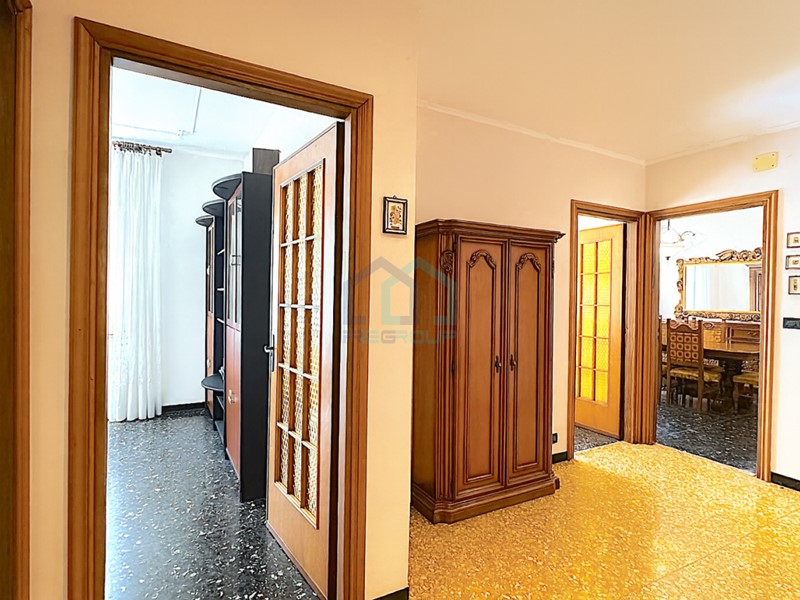 Appartamento in Vendita a Savona, 165'000€, 100 m²