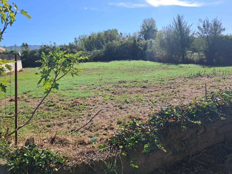 Terreno edificabile in Vendita a Guidonia Montecelio, zona Villalba, 150'000€, 1300 m²
