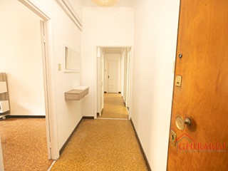 Appartamento in Affitto a Genova, zona Sestri Ponente, 1'000€, 106 m², arredato
