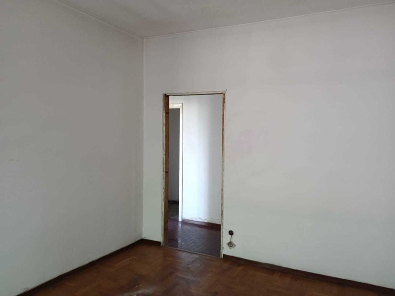 Trilocale in Vendita a Lissone, 190'000€, 120 m², con Box