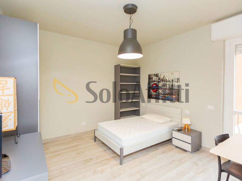 Stanza in Affitto a Castellanza, 550€, 15 m², arredato