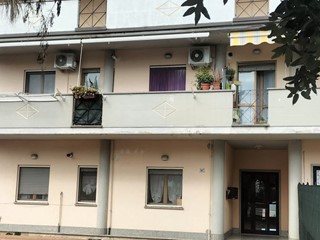 Trilocale in Vendita a Pianella, 60'000€, 60 m²