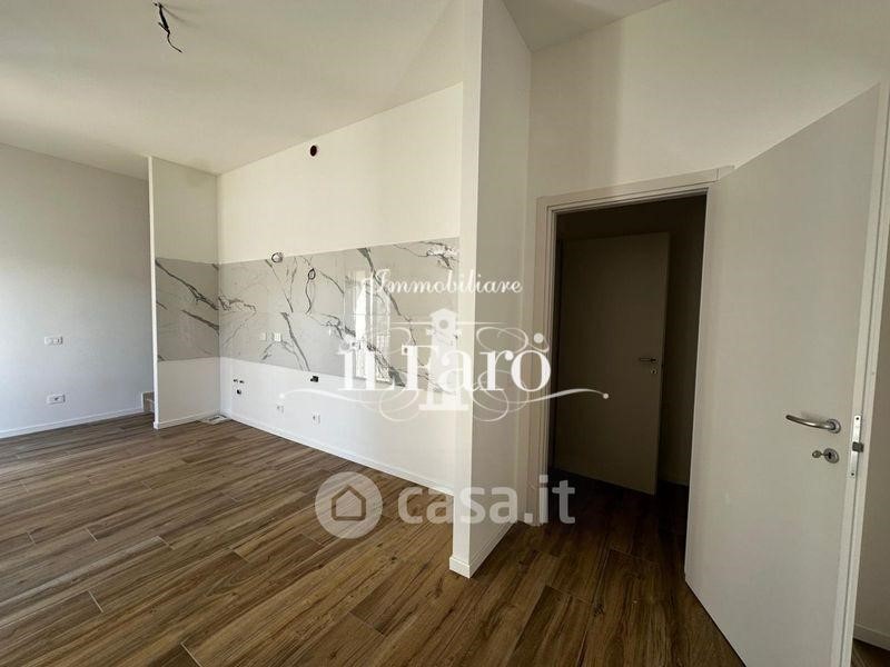 Casa Indipendente in Vendita a Campi Bisenzio, 398'000€, 110 m²