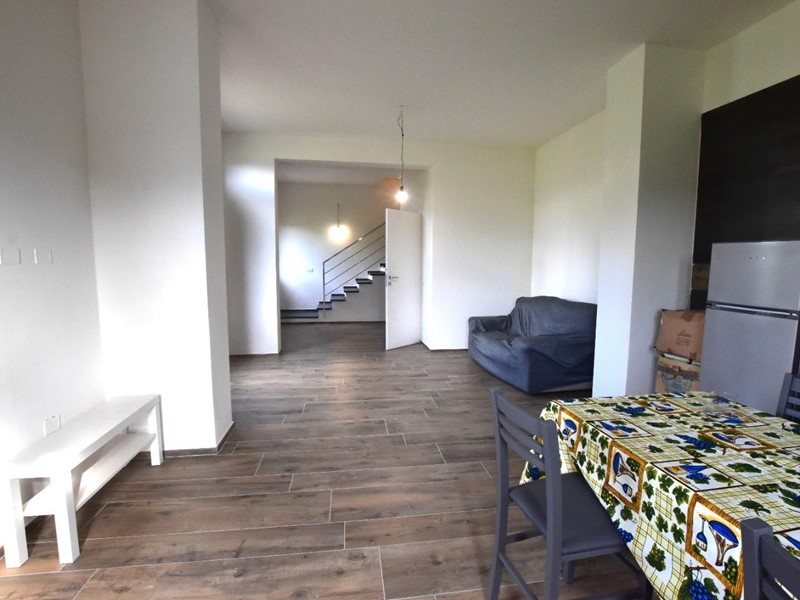 Casa Indipendente in Vendita a Castelfiorentino, zona Dogana, 239'000€, 90 m²