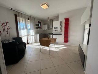 Bilocale in Vendita a Empoli, 174'000€, 38 m², con Box